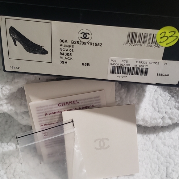 Chanel shoes - Picture 3 of 5